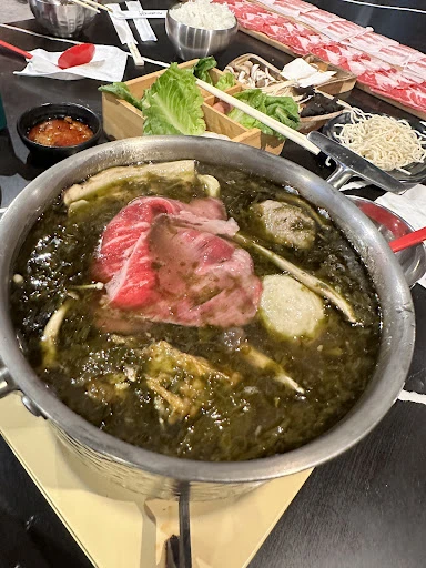 Honolulu Hotpot Hale photo 8